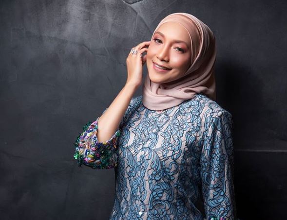 Instagram @iamzianazain Menyerahkan segalanya kepada undang-undang.